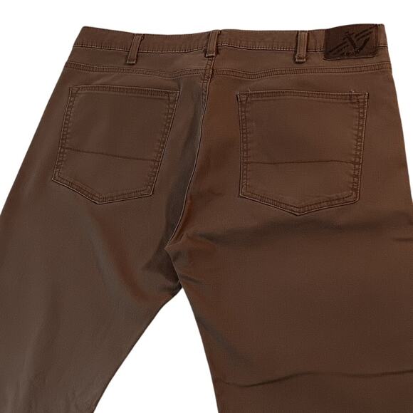 Dockers Stretch Jeans Men 38X32 Brown Classic Regular Straight Fit Travel Casual - Picture 1 of 16